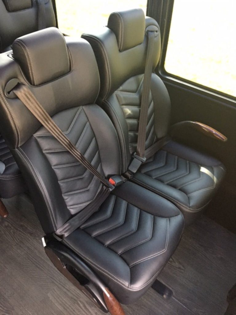 Ford StarCraft 20 pax8