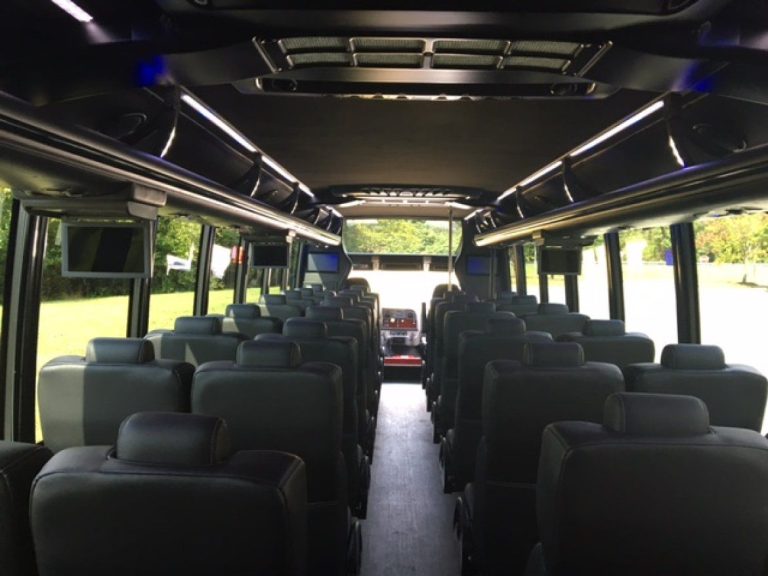 Ford StarCraft 20 pax9